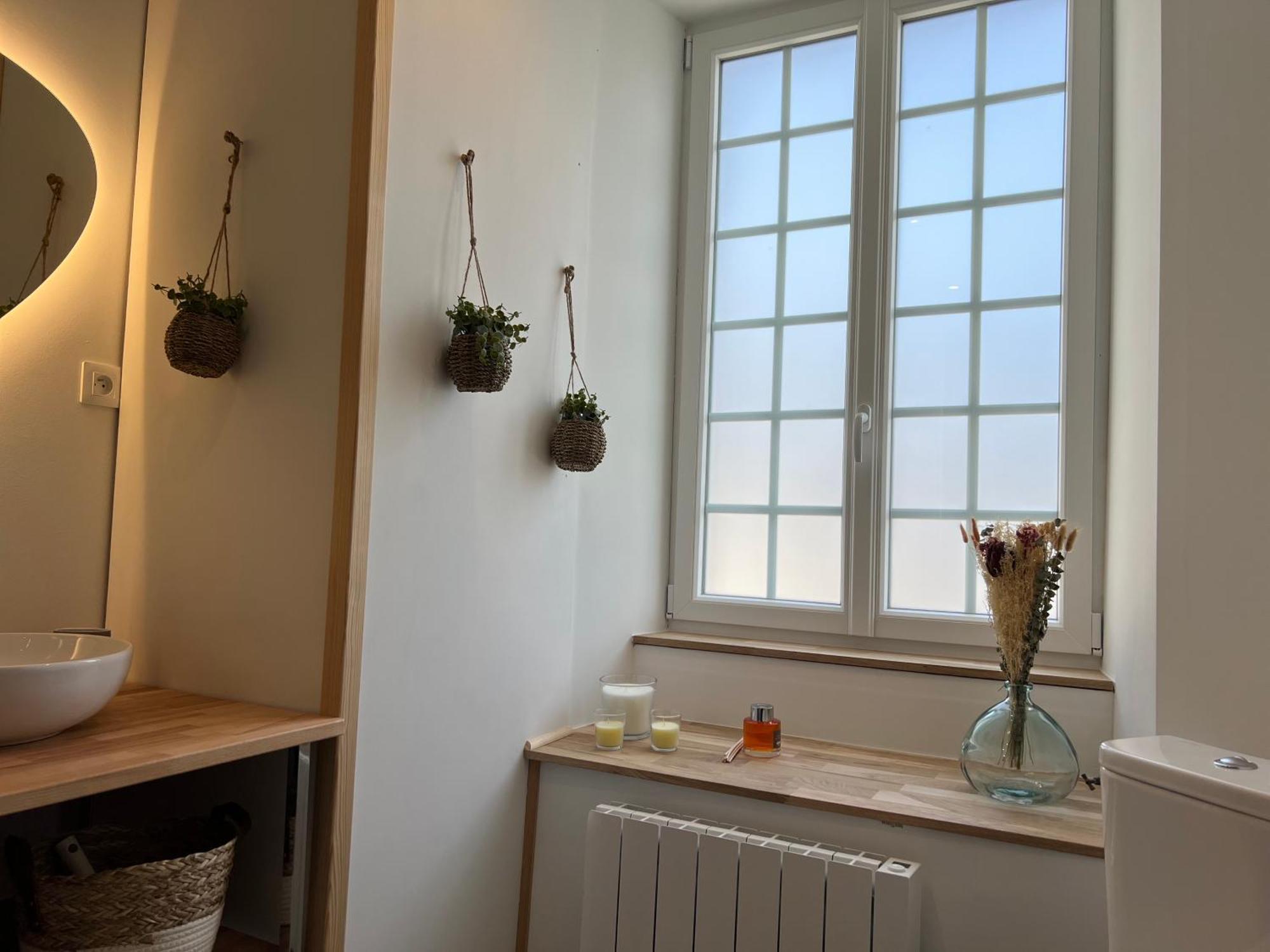 Appartement Gordon Smith, En Plein Centre, 4 Pers Sainte-Mère-Église エクステリア 写真