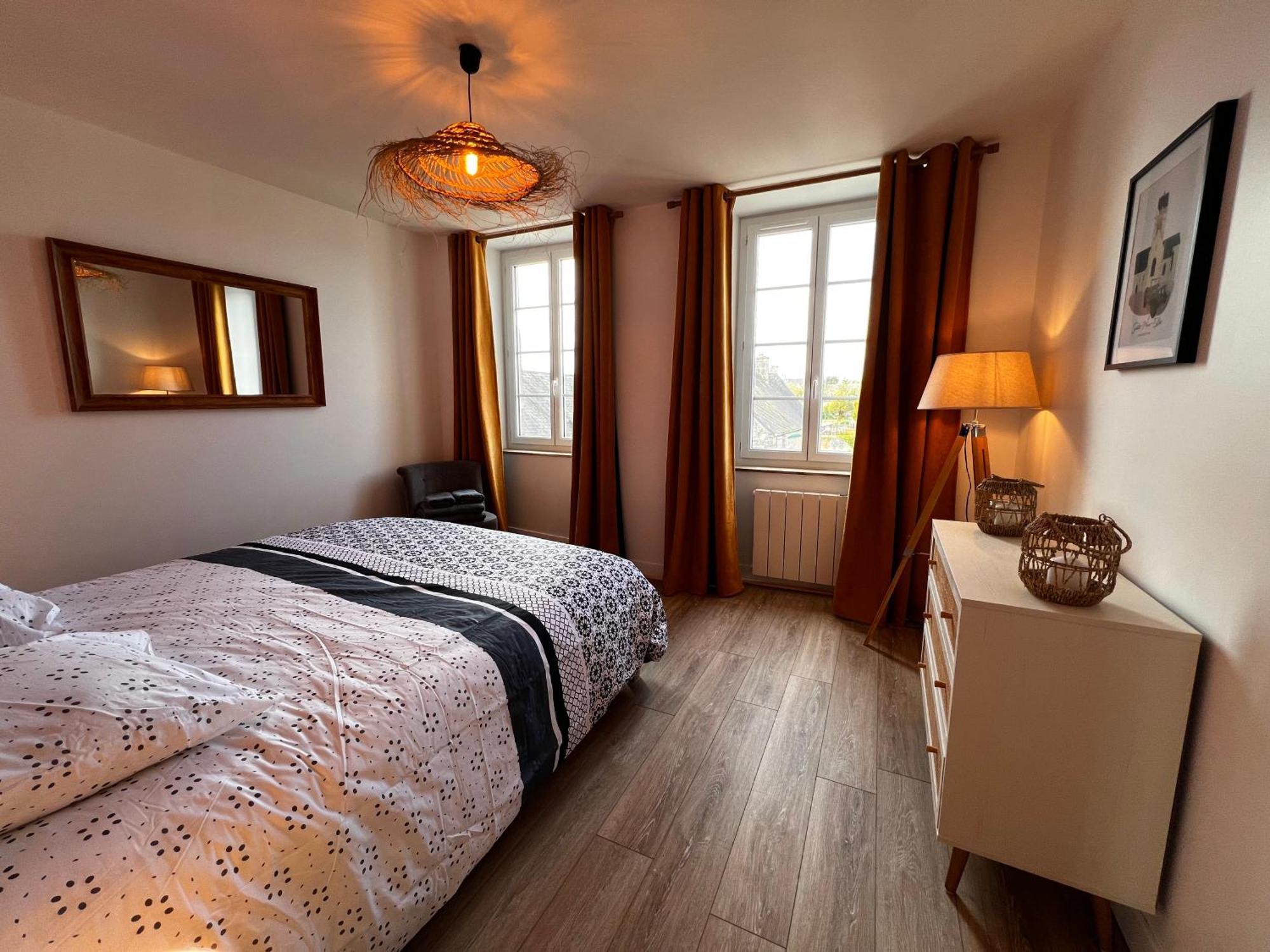 Appartement Gordon Smith, En Plein Centre, 4 Pers Sainte-Mère-Église エクステリア 写真